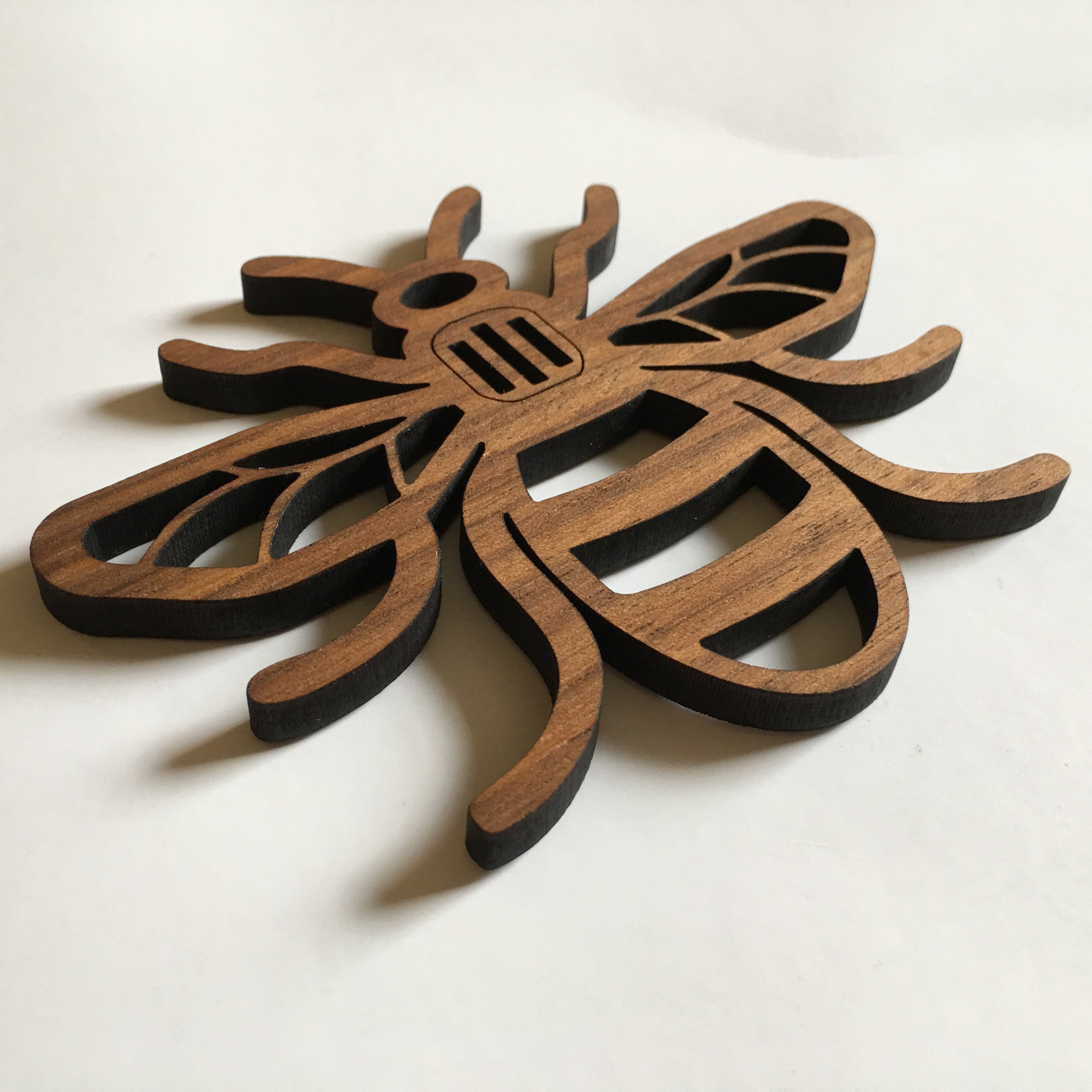 Manchester Bee - traditional wings - personalised gift - Mancunian
